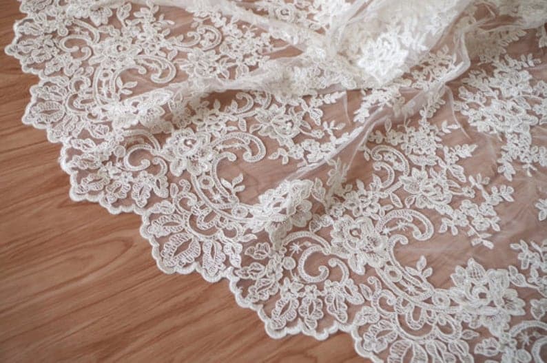 Alencon Lace Fabric History Properties Uses Care Where To Buy