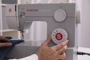 Singer 4411 Adjustable Stitching