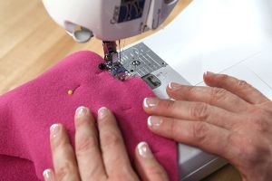 5 Best Sewing Machines for Fleece