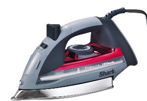 Shark Steam Iron Red